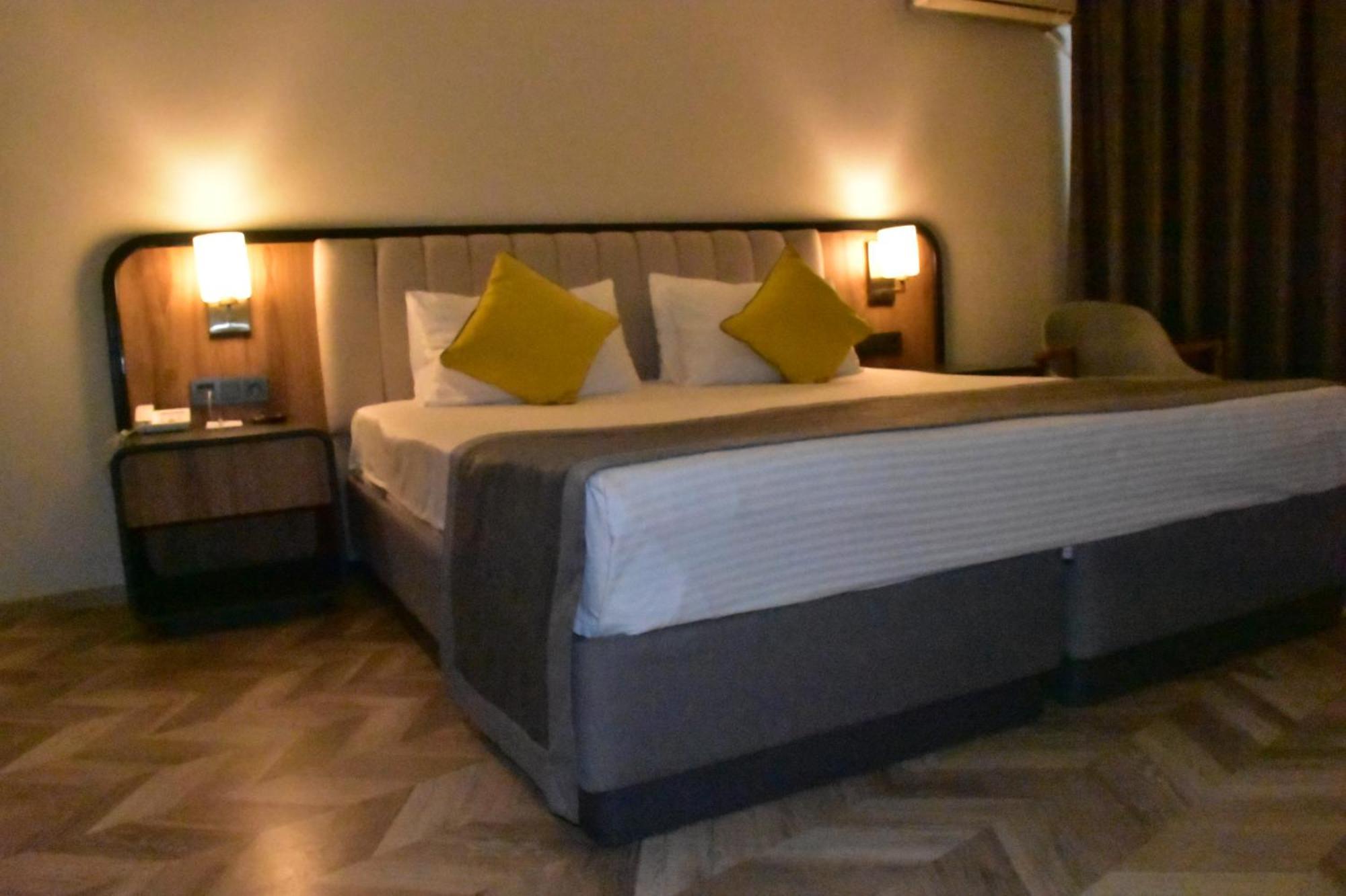 Uk Ankara Hotel المظهر الخارجي الصورة